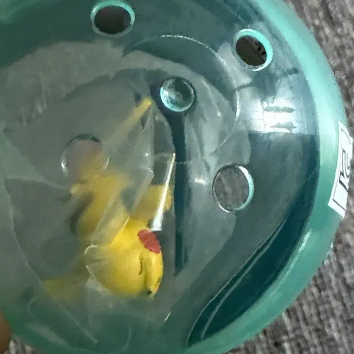 [BUNJANG] Pokemon Sleeping Pikachu Gachapon / 잠자는 피카츄 가챠