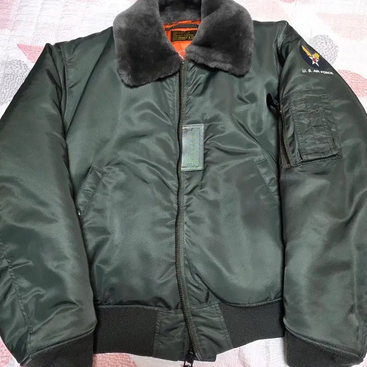 [BUNJANG] Red Tornado B-15D Bomber Jacket / 레드 토네이도 B-15D 점퍼 42사이즈