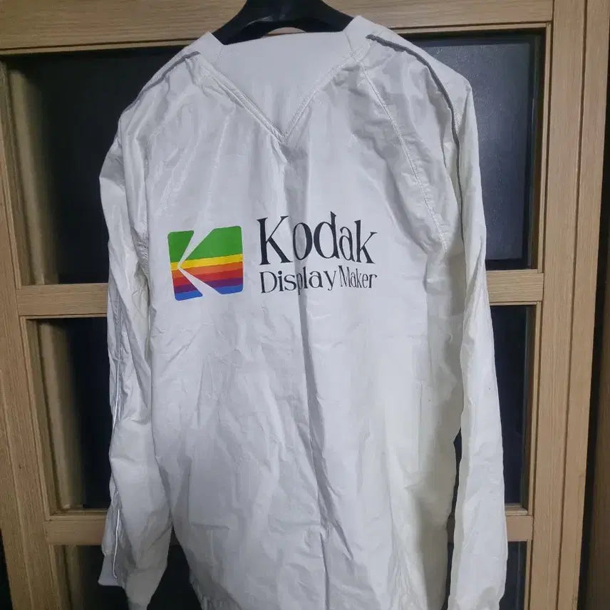 [BUNJANG] KODAK White Windbreaker T-Shirt / KODAK 코닥 화이트 바람막이 티셔츠90 오버핏