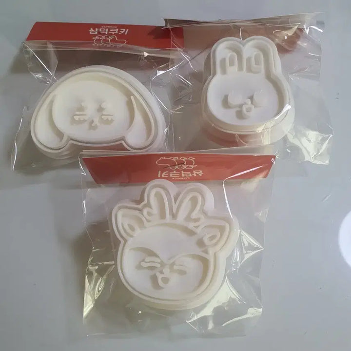 [BUNJANG] Seventeen Samdeok Cookie Cookie Cutter Set / 삼덕쿠키 세븐틴 쿠키틀 동물 13종