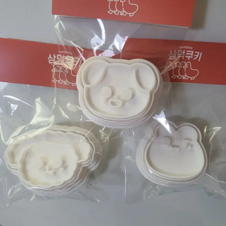[BUNJANG] Seventeen Samdeok Cookie Cookie Cutter Set / 삼덕쿠키 세븐틴 쿠키틀 동물 13종