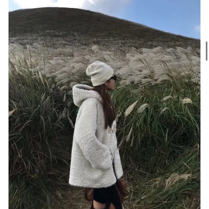 [SOLD OUT] 위아 슈페너 후드 무스탕 오버핏 데일리 떡볶이코트 반코트 울코트 겨울코트