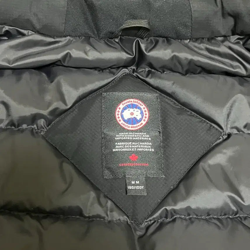 [BUNJANG] Canada Goose Lodge Puffer Jacket Black (M) / 캐나다구스 롯지 패딩 블랙 (M)