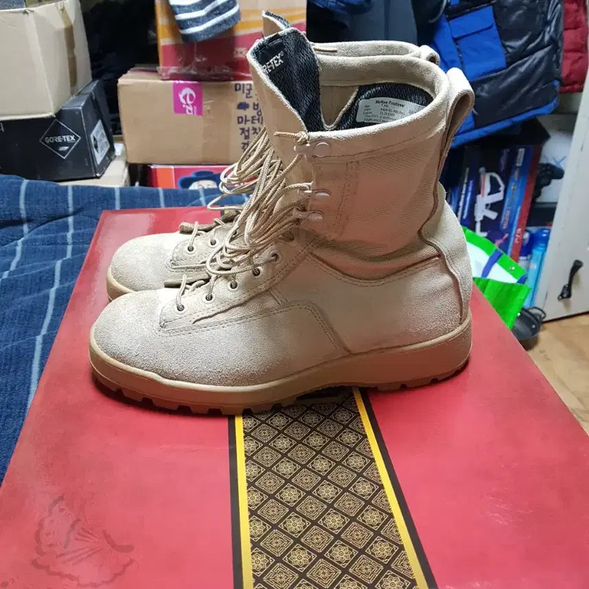 [BUNJANG] US Military McRae GORE-TEX Desert Boots Size 7.5W / 미군 맥레이 고어텍스 사계절용 사막화 7.5W