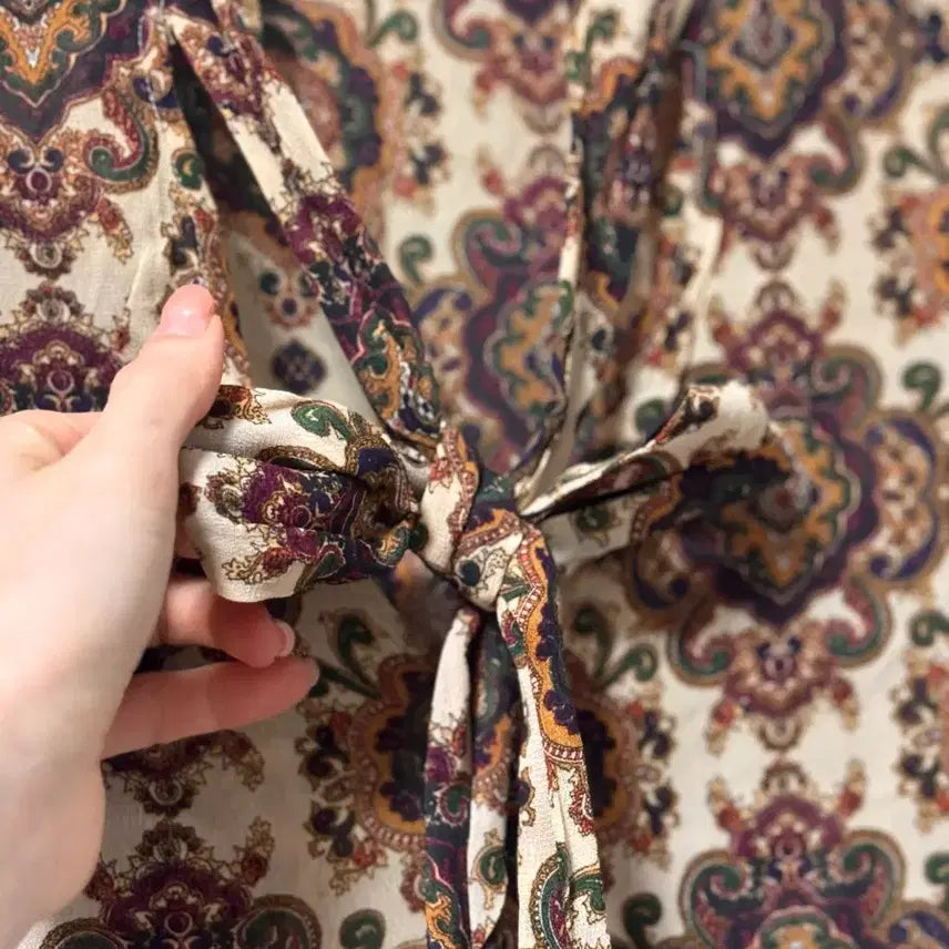 [BUNJANG] MANGO Paisley Tie Blouse XS / MANGO 망고 페이즐리 타이 블라우스 XS