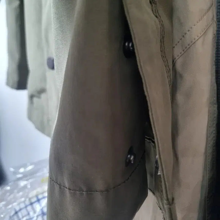 [BUNJANG] BUCKAROO Khaki Field Jacket (Size 105) / (새옷 수준)BUCKAROO 카키색 야상 점퍼 105사이즈