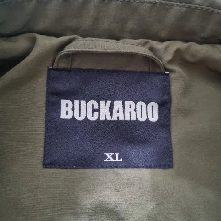 [BUNJANG] BUCKAROO Khaki Field Jacket (Size 105) / (새옷 수준)BUCKAROO 카키색 야상 점퍼 105사이즈