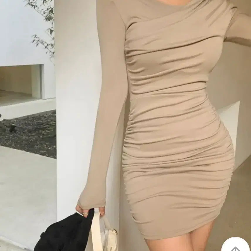 [BUNJANG] Black Shirred Mini Dress / 셔링 미니원피스 1회착용