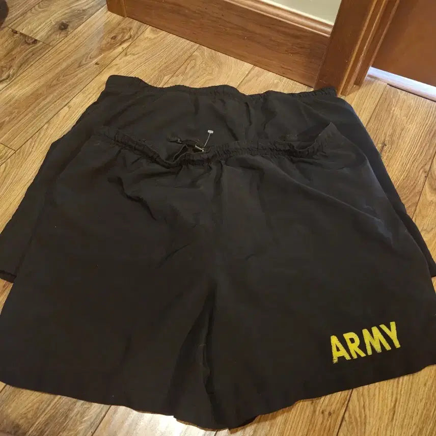 [BUNJANG] US Military IPFU Training Shorts Bundle (Size 36) / 미군PT  ipfu반바지 (속바지 타이즈잇음)  일괄 허리 36