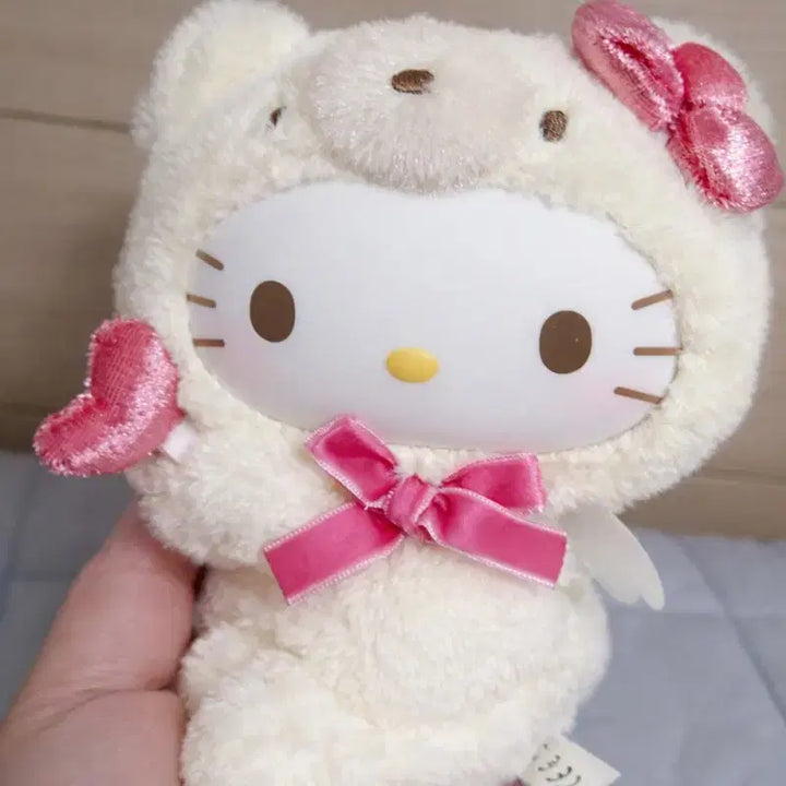 [BUNJANG] Sanrio Hello Kitty Angel Bear Keychain / [미사용/산리오정품] 헬로키티 키링 사랑의 곰돌이 천사 버전