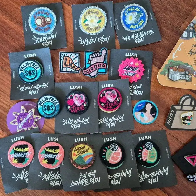 [BUNJANG] Lush Badges Collection / 러쉬 덕찌 뱃찌 뱃지 배지