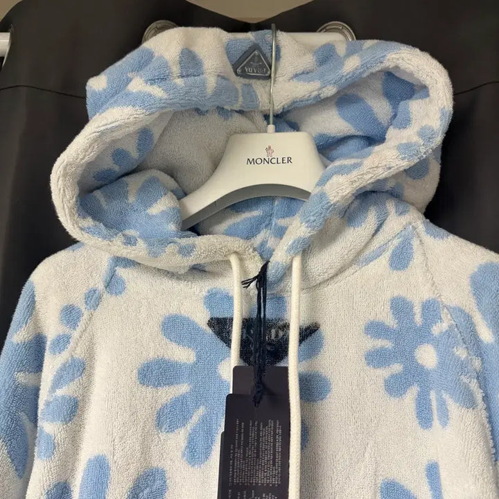 [BUNJANG] Prada Flower Embroidered Hoodie 105 / (새상품)프라다 플라워 자수 후드티 105