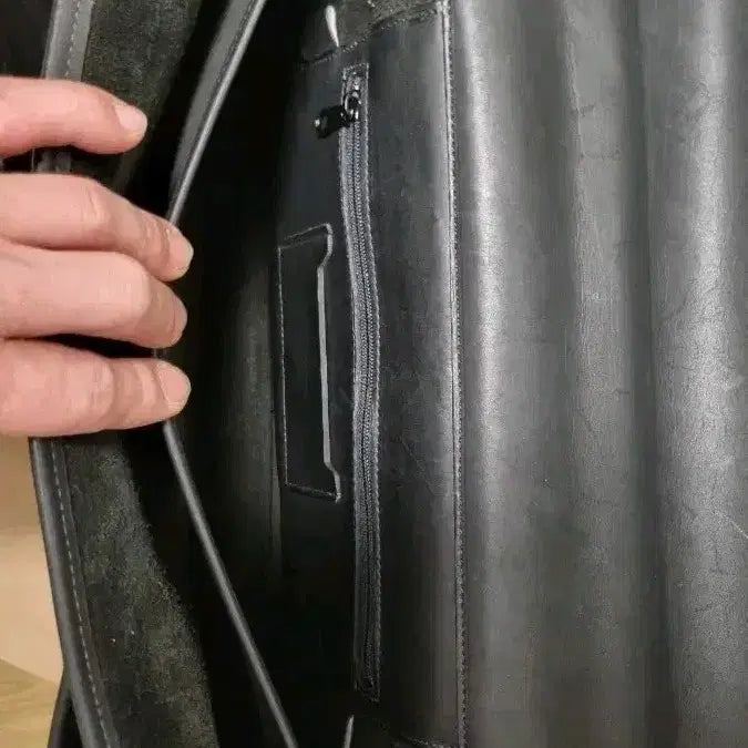 [BUNJANG] Leather Briefcase / 가죽 브리프케이스