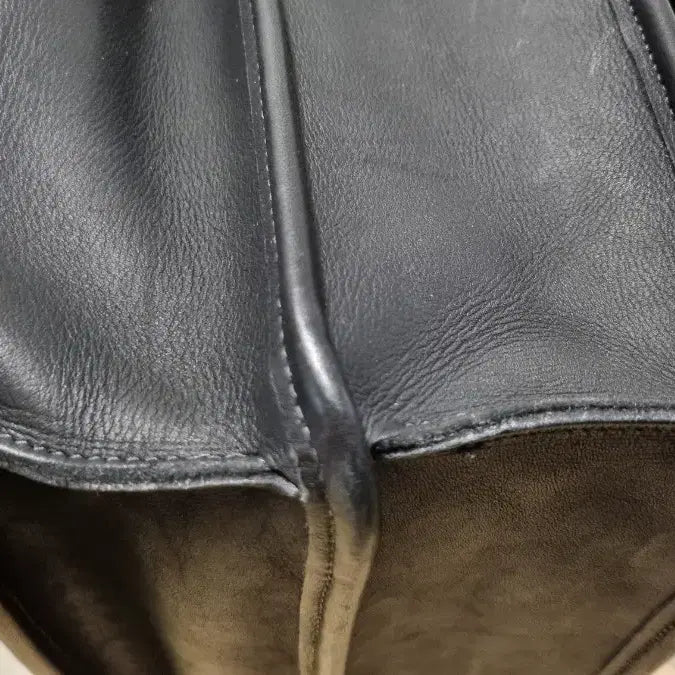 [BUNJANG] Leather Briefcase / 가죽 브리프케이스