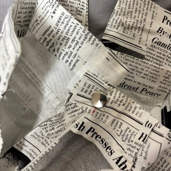 [BUNJANG] Printed Pattern Pants / 신문 프린팅 패턴 바지 팬츠