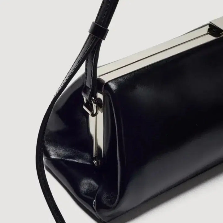 [BUNJANG] Fleur Sage Mini Frame Bag Black / 플로르 세이지 미니 프레임 백 블랙