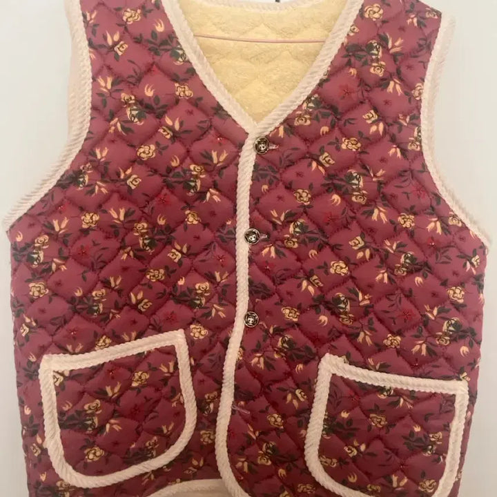 [BUNJANG] Grandma Vest / 할머니조끼