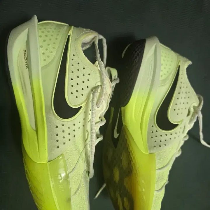 [BUNJANG] Nike GT Cut 3 Basketball Shoes / 나이키 GT 컷 3 형광 농구화
