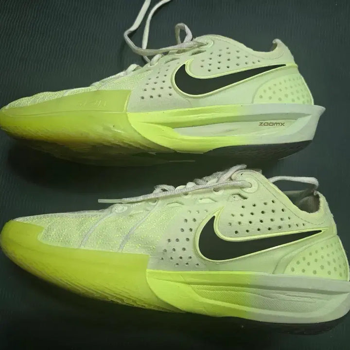 [BUNJANG] Nike GT Cut 3 Basketball Shoes / 나이키 GT 컷 3 형광 농구화