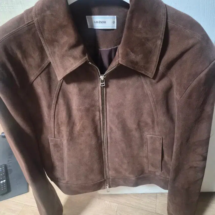 [BUNJANG] Waveness Suede Crop Jacket Brown Size 2 / 웨이비니스 스웨이드 크롭 자켓 브라운 2사이즈