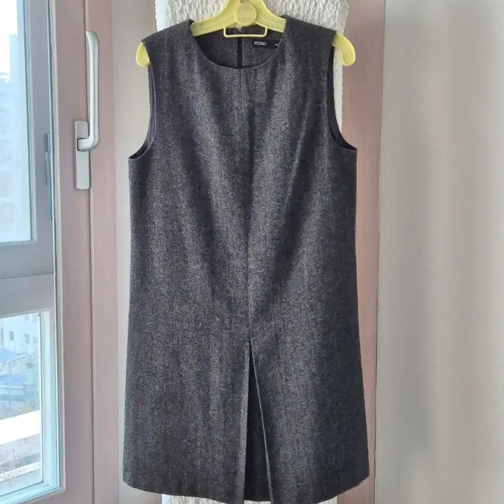 [BUNJANG] Mise-en-scene V Vest Dress / 미쏘 뷔스티에 원피스