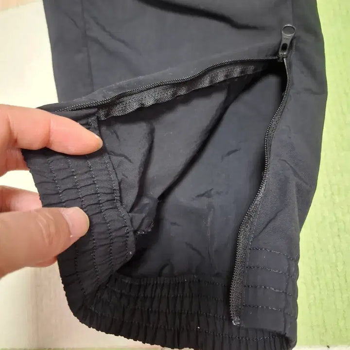 [BUNJANG] Adidas Windbreaker / 아디다스 바스락