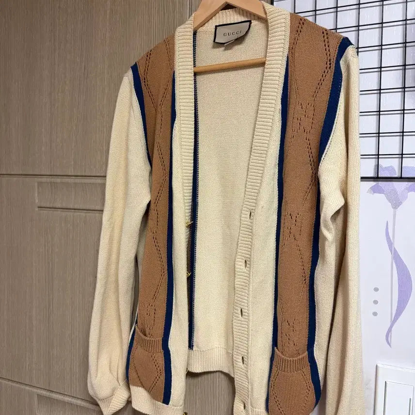 [BUNJANG] Gucci GG Pattern Line Cardigan Beige M / 구찌 GG패턴 라인 가디건 베이지색 M사이즈