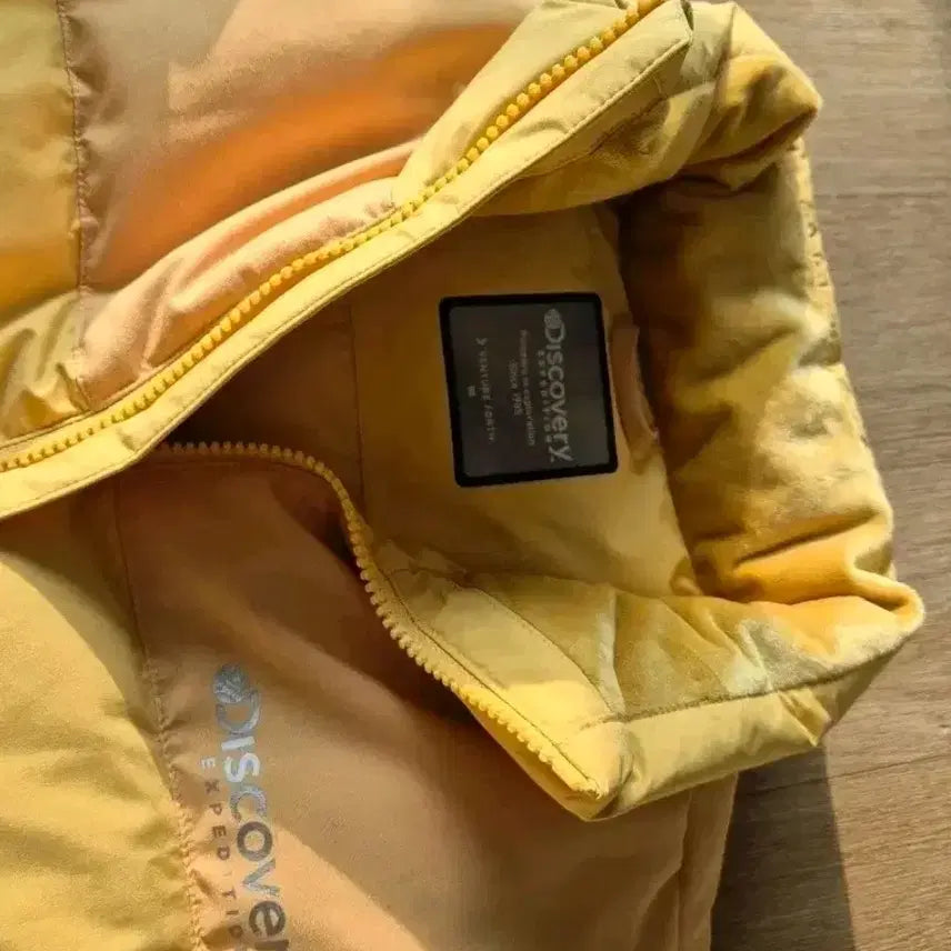 [BUNJANG] Discovery Yellow Goose Down Padded Jacket (Size 105) / 디스커버리 옐로우 패딩 점퍼 105사이즈