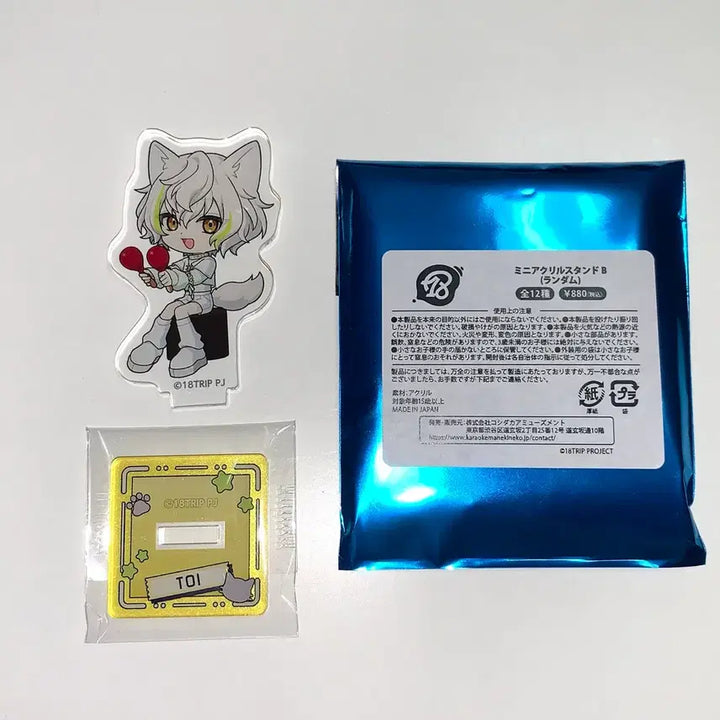 [BUNJANG] 8TURN Toy Manekineko Acrylic Stand / 18TRIP 에이트리 토이 마네키네코 콜라보 아크릴