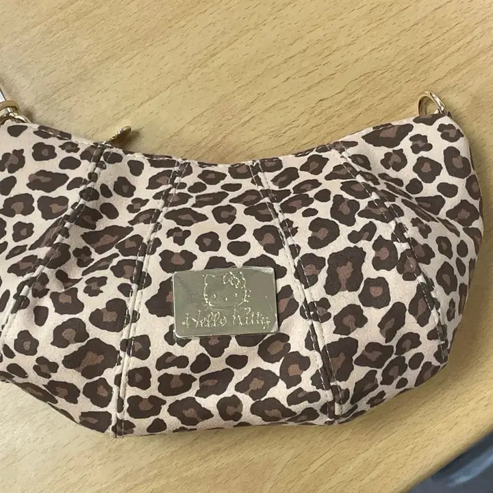 [BUNJANG] Hello Kitty Leopard Hobo Bag / 헬로키티 레오파드 가방 호보백/크로와상백 미개봉 새상품