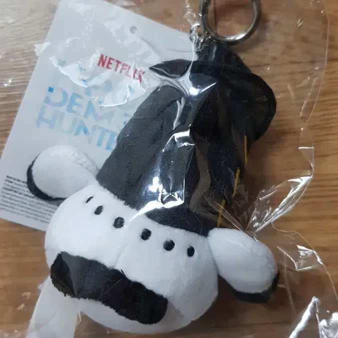 [BUNJANG] Cade Heon Official Pop-Up Seo Si Doll Keyring / 케데헌 공식 팝업 서씨 인형 키링