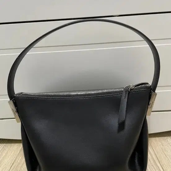 [BUNJANG] OSOÏ Tote Bag Black / 오소이 토트백 블랙