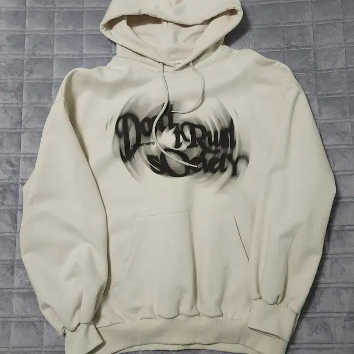 [SOLD OUT] 어반스터프 디스트레스드 크림 후드티 (L)