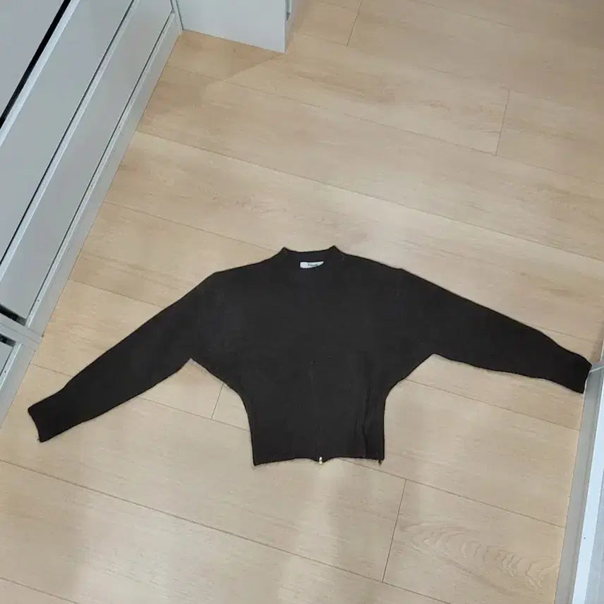 [BUNJANG] Brown Sweater / 브라운 스웨터