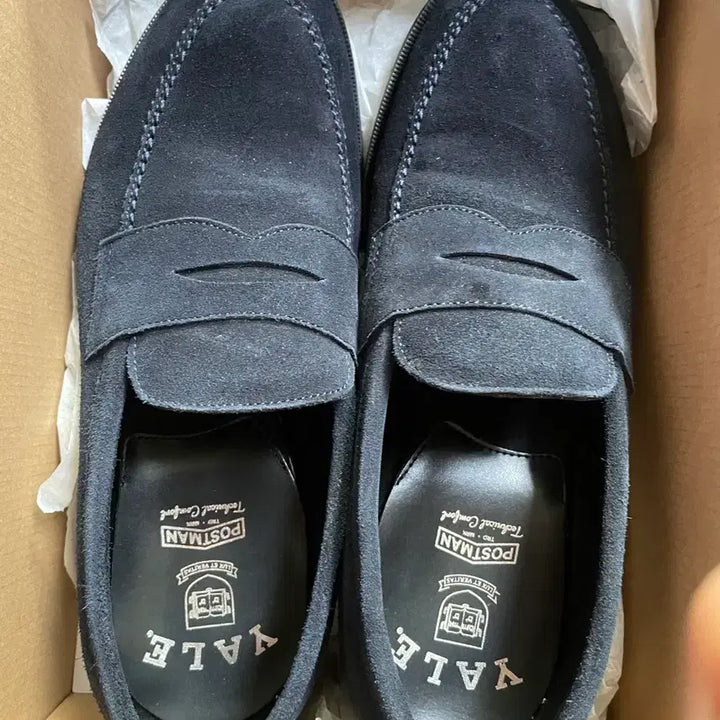 [BUNJANG] Postman Yale Suede Loafers 265 / 포스트맨x예일 스웨이드 로퍼 265