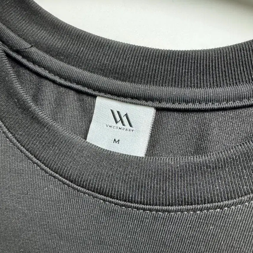 [SOLD OUT] 벤힛 mrt 카모 아플리케 반팔티 사이즈m