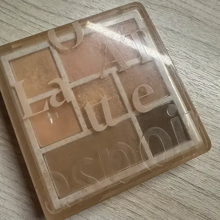 [BUNJANG] Espoir O'Later Real Eye Palette (Old Version) / 에스쁘아 리얼 아이 팔레트 오트라떼(구버전)