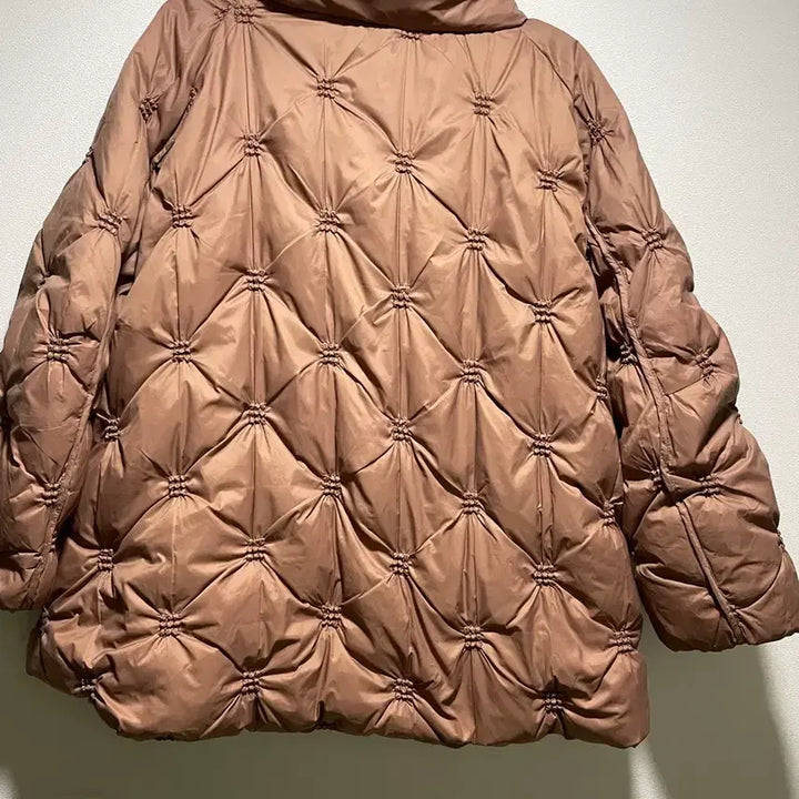 [BUNJANG] KM International Brown Quilted Duck Down Padded Jumper / 케이엠 인터네셔널 브라운 퀼팅 오리털 패딩 점퍼