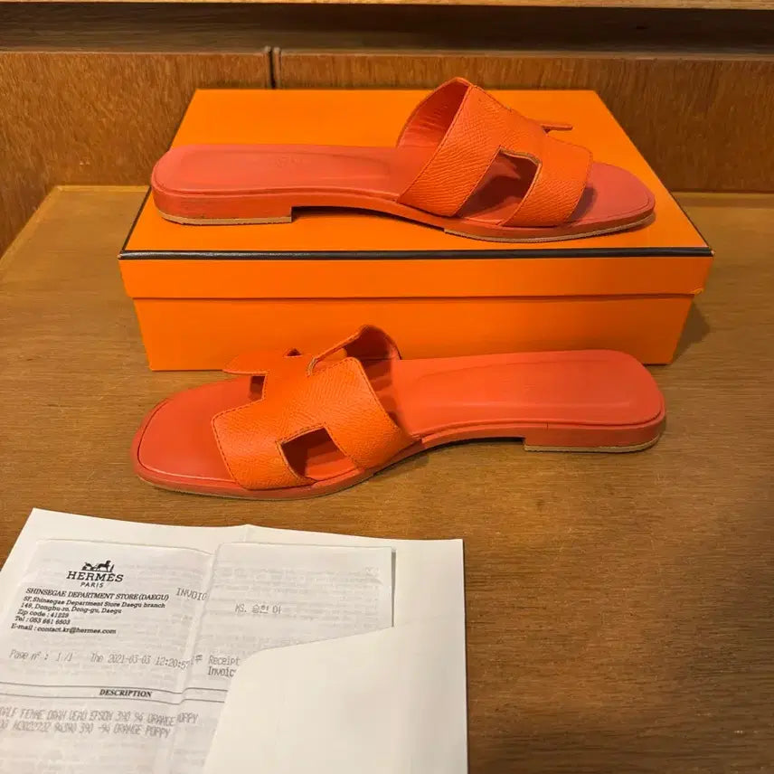 [BUNJANG] Hermès Oran Slippers / 39/250)에르메스 오란 슬리퍼