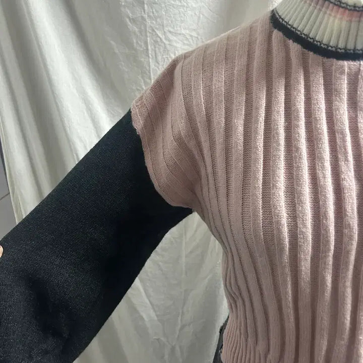 [BUNJANG] Ribbed Knit Pullover / 골지 니트 풀오버 화이트/핑크