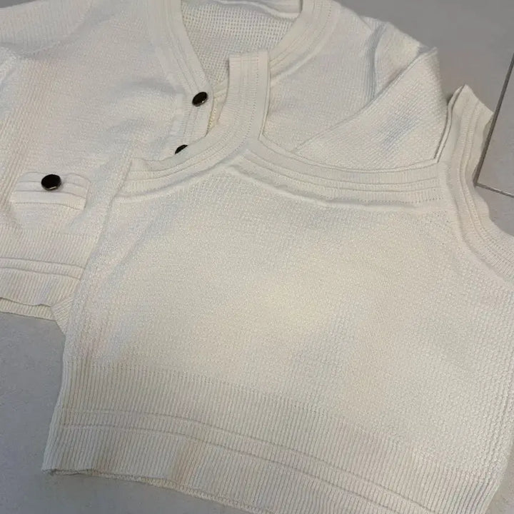 [BUNJANG] V-Neck Cardigan & Tank Top Set / 브이넥 가디건 나시 set 여성니트 데일리룩 데이트룩