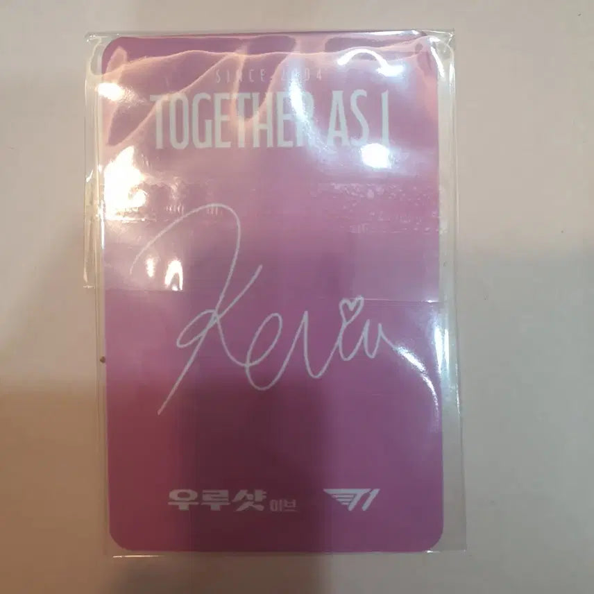 [BUNJANG] T1 Urushot Eve Keria Photocard (Sealed) / T1 우루샷 이브 케리아  포카 미개봉