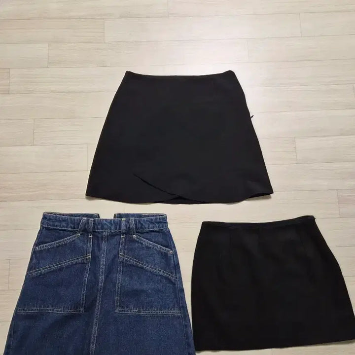 [BUNJANG] Mini Skirt Bundle Set / 미니스커트 세 벌 (블랙/청) 일괄 세트