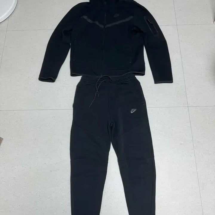 [BUNJANG] Nike Tech Pack Top and Bottom Set / [매장판]나이키 테크팩 상하의 세트