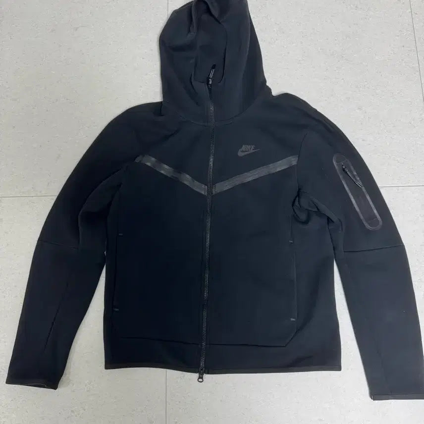 [BUNJANG] Nike Tech Pack Top and Bottom Set / [매장판]나이키 테크팩 상하의 세트