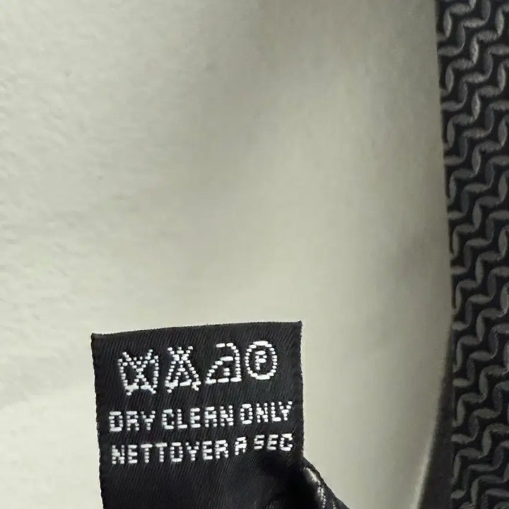 [BUNJANG] Armani Silk Tie / 알마니 명품 made italy 실크 100% 넥타이