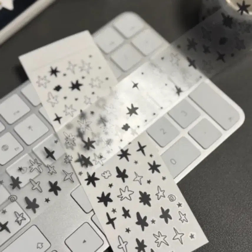 [BUNJANG] Suki Doki Kiss Cut Deco Glitter Black / [수키도키] 키스컷띵 데코 반짝 블랙