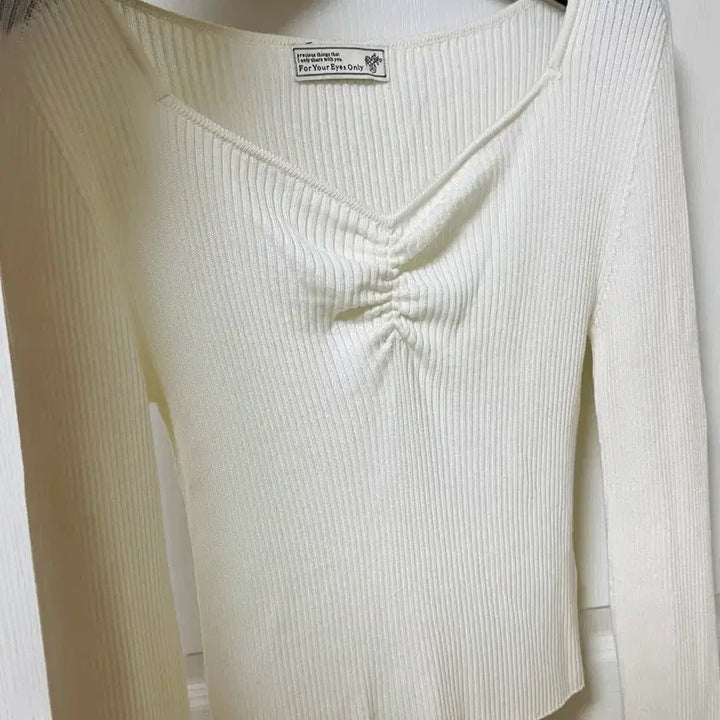 [BUNJANG] For Your Eyes Only Moire Knit Ivory / 1회착용) 포유어아이즈온리 moire knit 아이보리