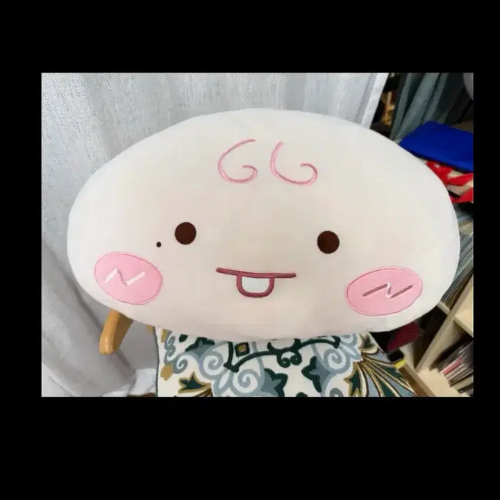 [BUNJANG] Kang Daniel Kakao Friends Cushion / 강다니엘 카카오프렌즈 쿠션
