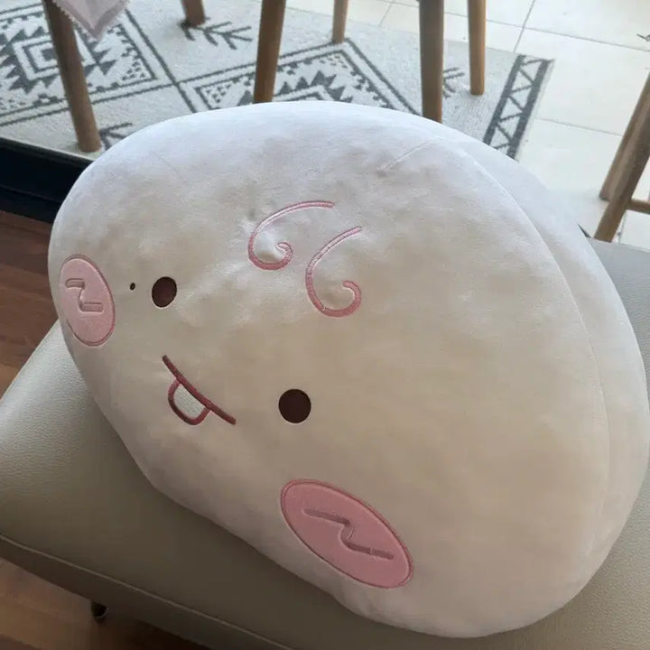 [BUNJANG] Kang Daniel Kakao Friends Cushion / 강다니엘 카카오프렌즈 쿠션